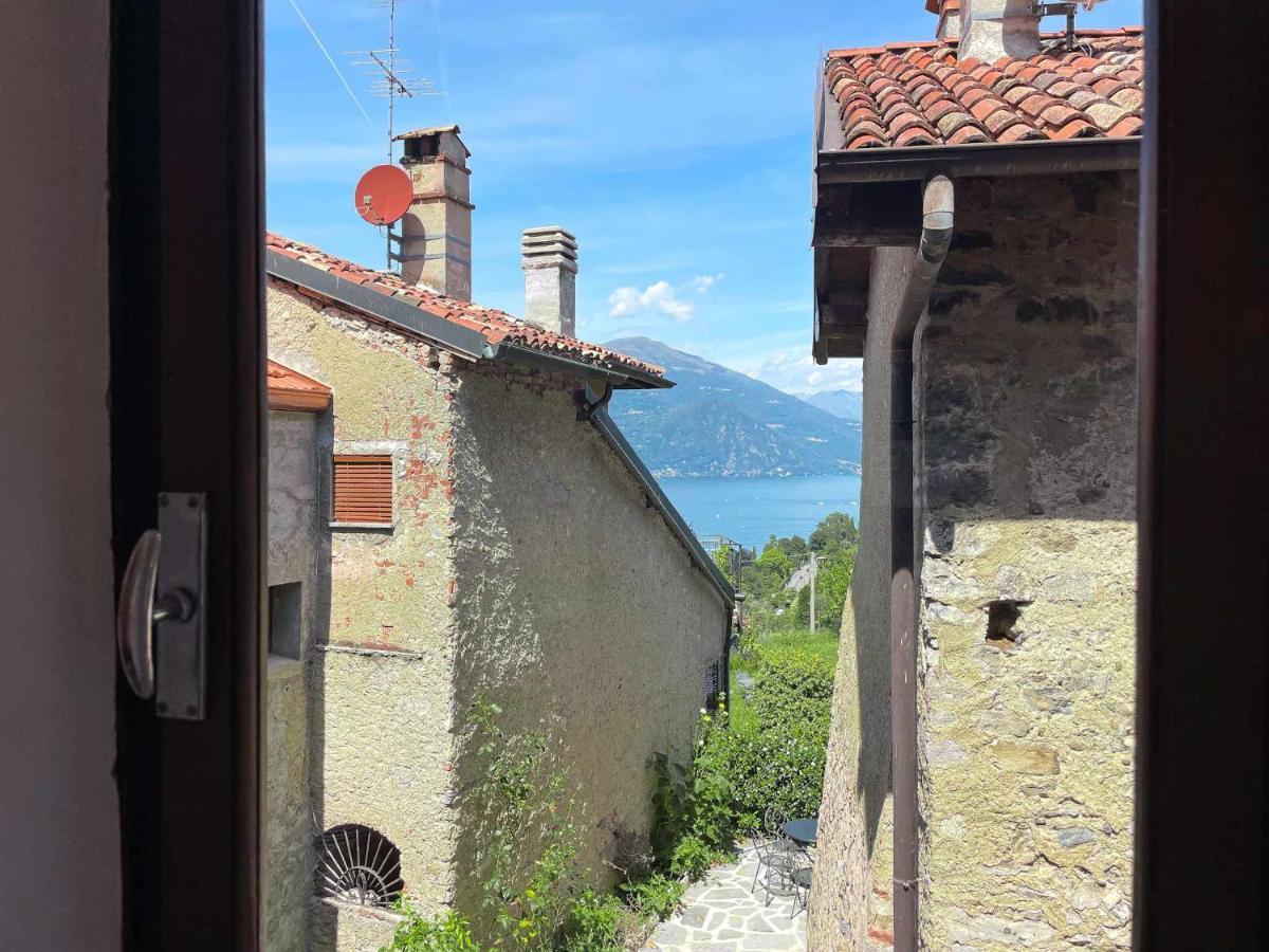 Il Convento Ancient Apartment With Private Garden Bellagio Bagian luar foto