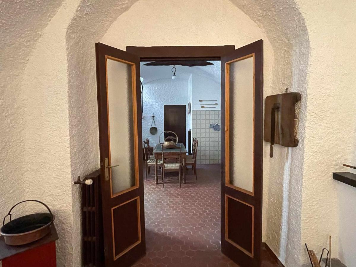 Il Convento Ancient Apartment With Private Garden Bellagio Bagian luar foto