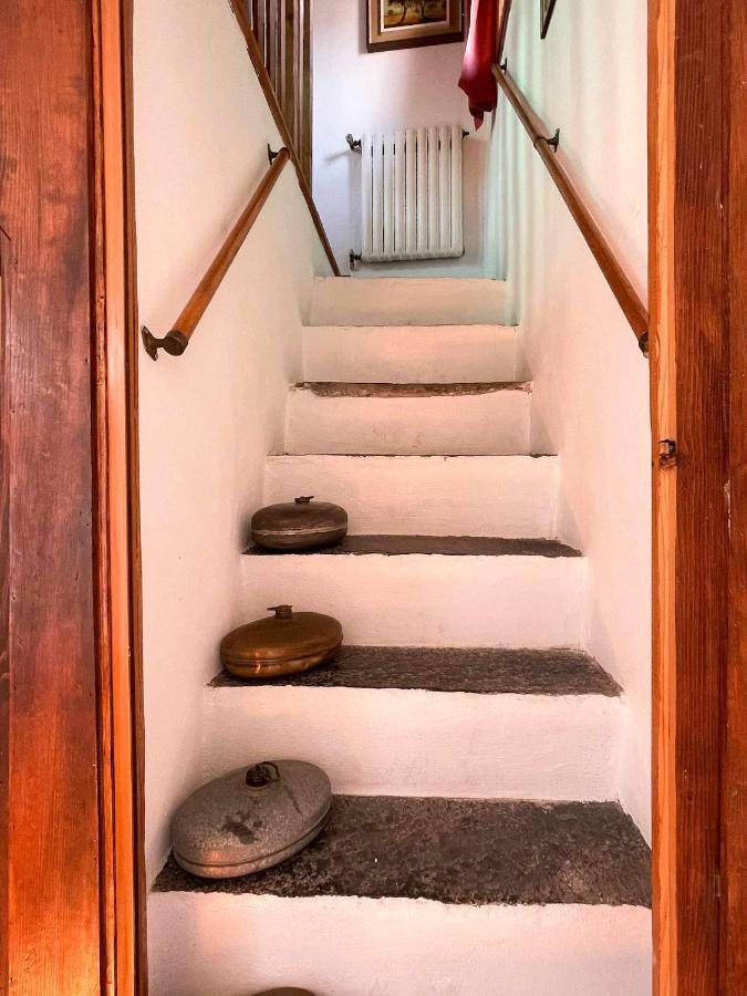 Il Convento Ancient Apartment With Private Garden Bellagio Bagian luar foto