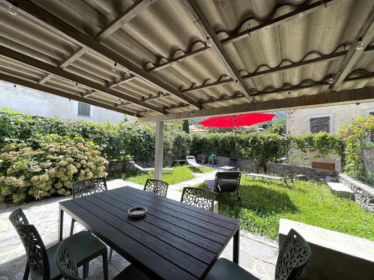 Il Convento Ancient Apartment With Private Garden Bellagio Bagian luar foto