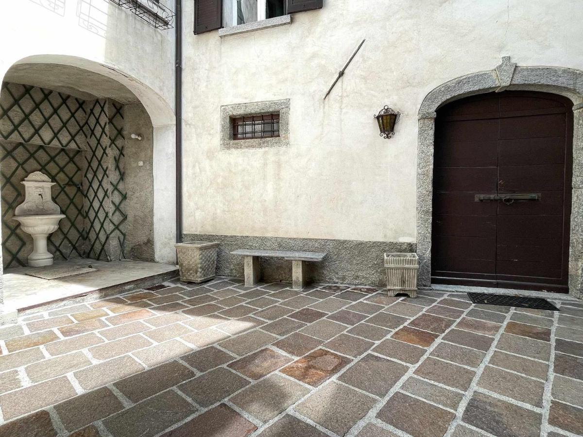 Il Convento Ancient Apartment With Private Garden Bellagio Bagian luar foto