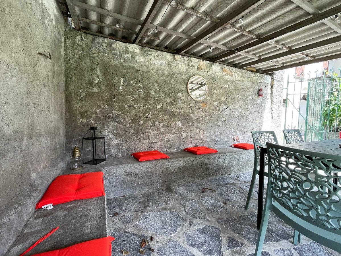 Il Convento Ancient Apartment With Private Garden Bellagio Bagian luar foto